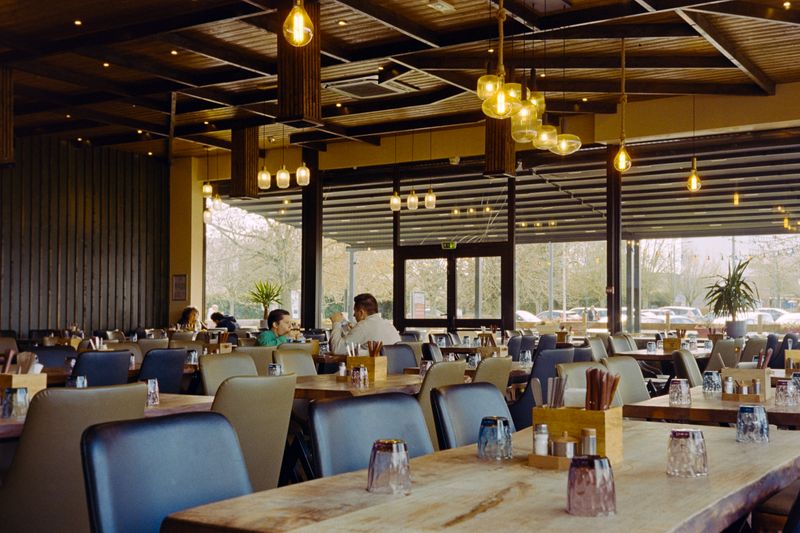 Chopt open kitchen bar with chefs preparing fresh salads